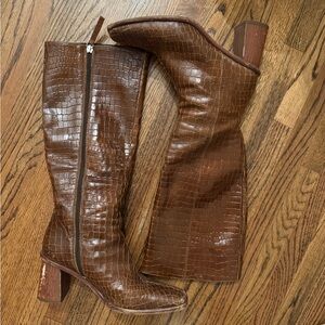 ALOHAS Brown Croc-Embossed Heeled Boots